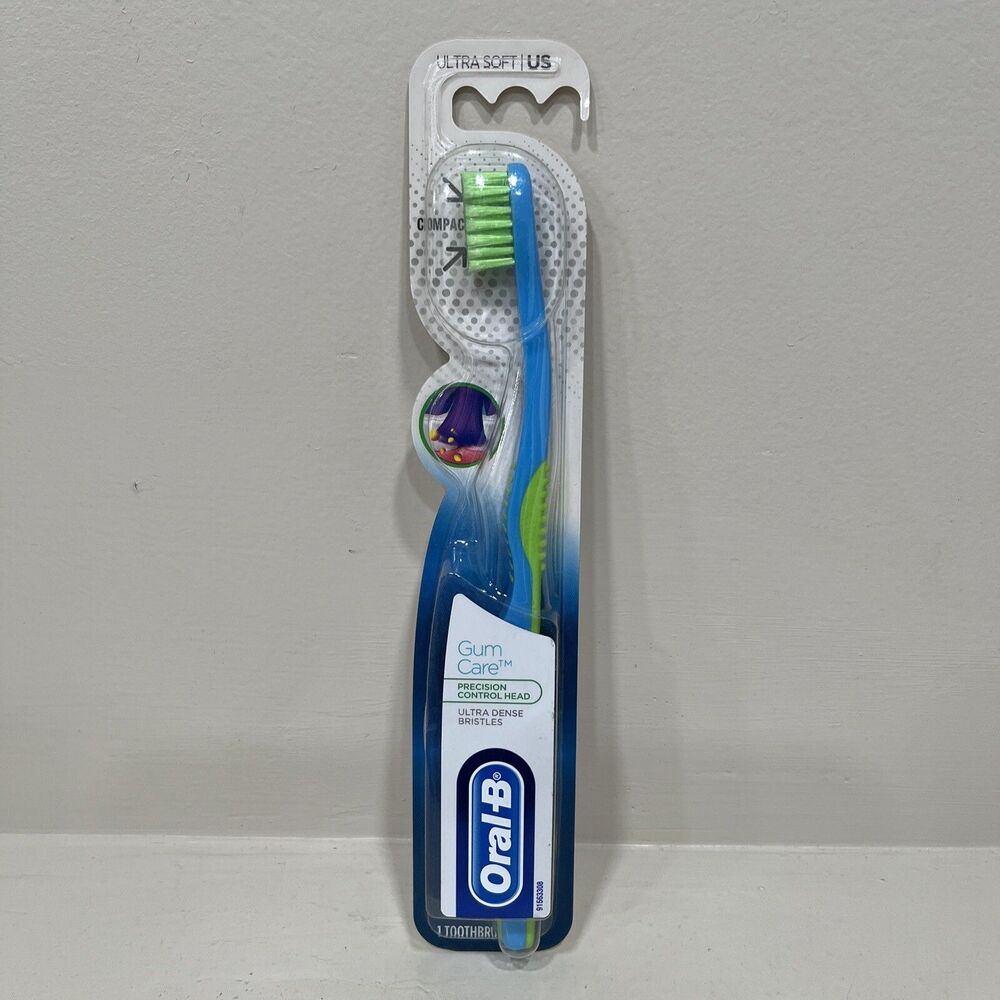 Oral-B Ultra Dense Soft Bristles Manual Toothbrush Compact Clean Blue W